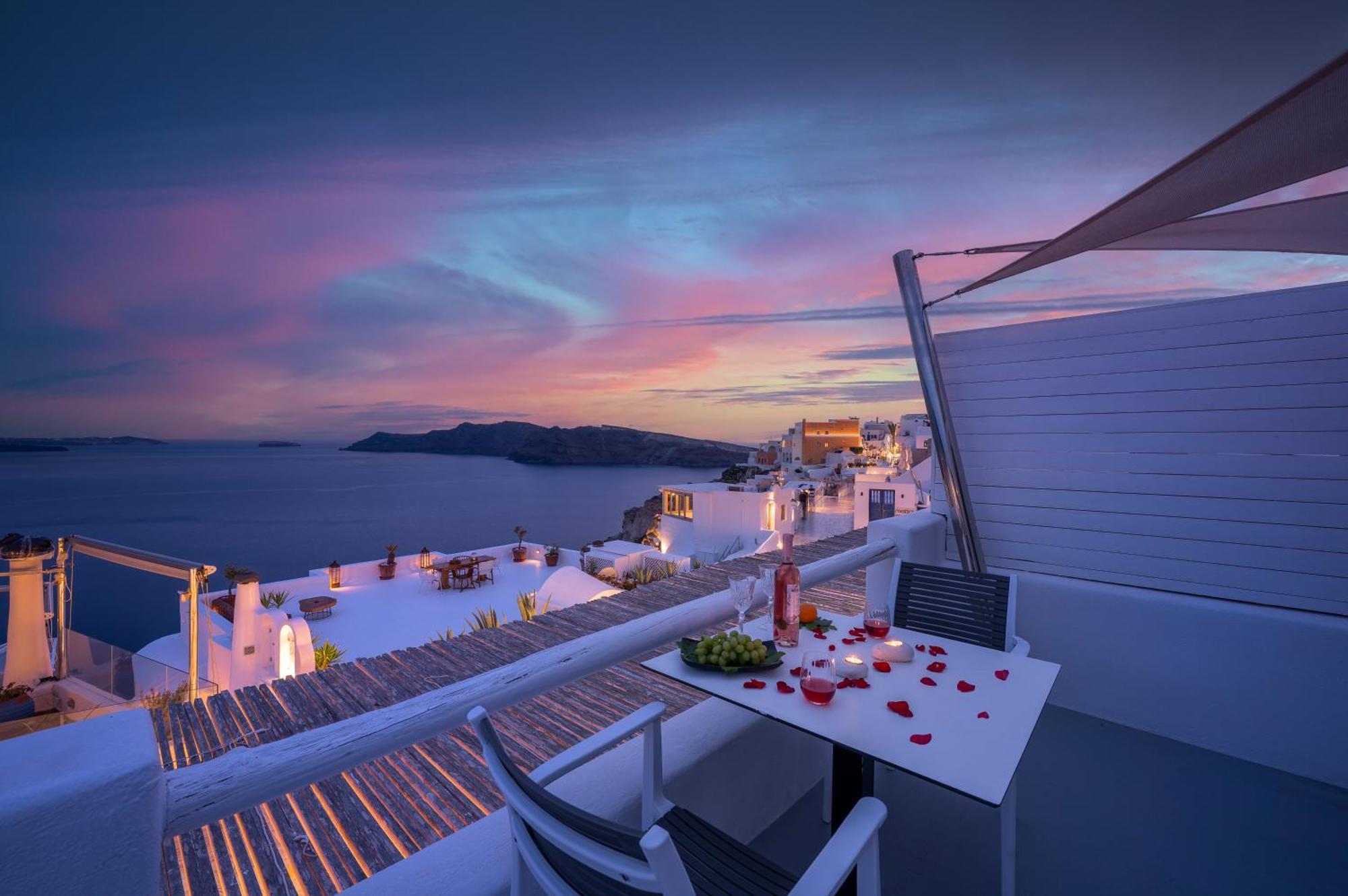 Diamond Luxury Suites Collection Oía Oda fotoğraf